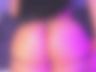 Live cam show with CataGomez - Wet on Camsoda