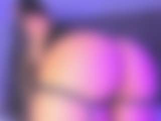 CataGomez's Live Sex Cam Show