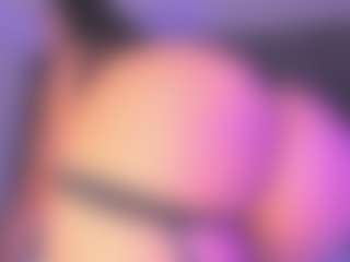 CataGomez's Live Sex Cam Show