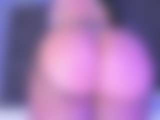 CataGomez's Live Sex Cam Show