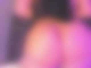 Live cam show with CataGomez - Oil on Camsoda