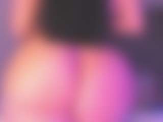 Live cam show with CataGomez - Anal Curvy on chickslive.net