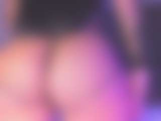 CataGomez's Live Sex Cam Show
