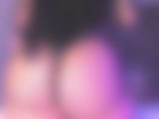 CataGomez's Live Sex Cam Show