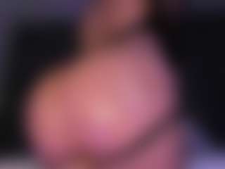 CataGomez's Live Sex Cam Show