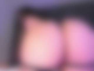 CataGomez's Live Sex Cam Show