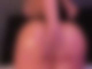 CataGomez's Live Sex Cam Show