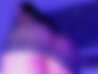 Live cam show with CataGomez - Strip BBW on fuklive.com