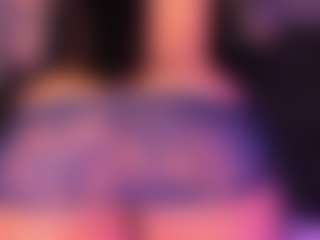 Live cam show with CataGomez - Strip Curvy on dropp.cam