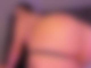 CataGomez's Live Sex Cam Show