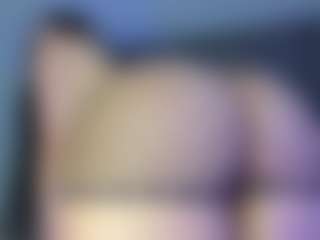 CataGomez's Live Sex Cam Show