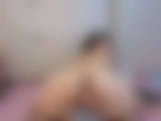AlissonFreckles's Live Sex Cam Show
