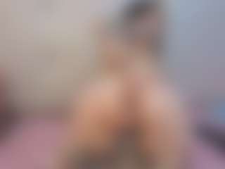 AlissonFreckles's Live Sex Cam Show