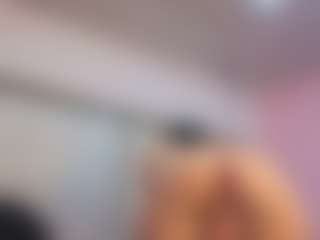 AlissonFreckles's Live Sex Cam Show