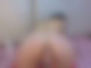 AlissonFreckles's Live Sex Cam Show