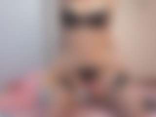 AlissonFreckles's Live Sex Cam Show