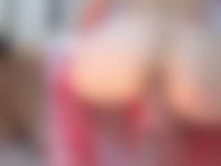 AlissonFreckles's Live Sex Cam Show