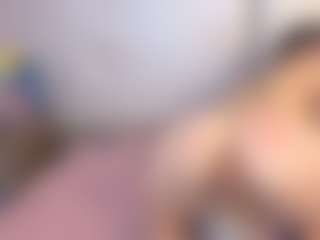 AlissonFreckles's Live Sex Cam Show