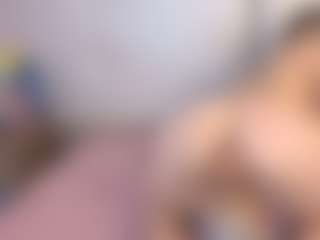 AlissonFreckles's Live Sex Cam Show
