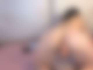 Live cam show with AlissonFreckles - Big Tits on Chatstar
