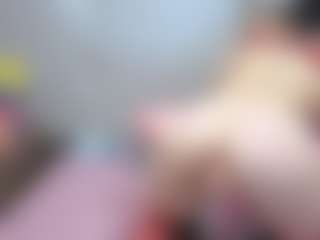 AlissonFreckles's Live Sex Cam Show