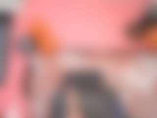 AlissonFreckles's Live Sex Cam Show