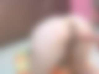 AlissonFreckles's Live Sex Cam Show