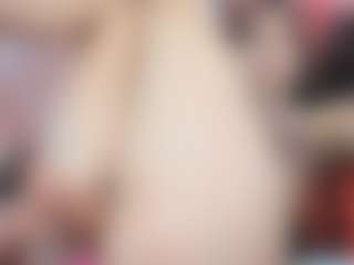 Live cam show with AlissonFreckles - Anal Brown Hair on Gym Cam Girls