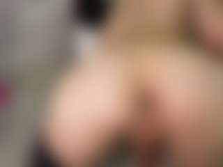 Live cam show with CuteArii - Colombia on Soda Cam