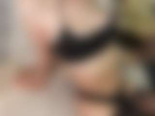 Live cam show with CuteArii - Tiny Tits on Strip Flash - Live Sex Shows
