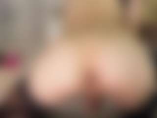 CuteArii's Live Sex Cam Show