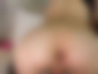 Live cam show with CuteArii - Hazel Eyes on Hubzter Live