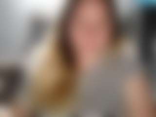 candycream17's Live Sex Cam Show