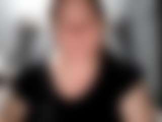 candycream17's Live Sex Cam Show