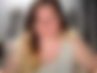 candycream17's Live Sex Cam Show