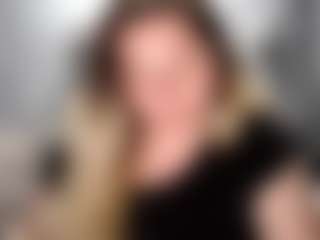 candycream17's Live Sex Cam Show