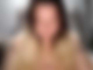 candycream17's Live Sex Cam Show
