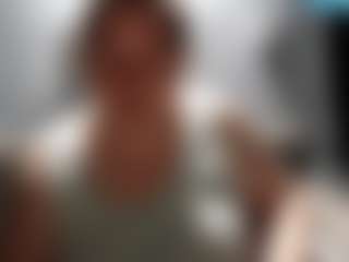 candycream17's Live Sex Cam Show