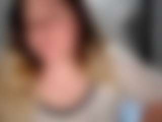 candycream17's Live Sex Cam Show