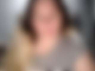 candycream17's Live Sex Cam Show