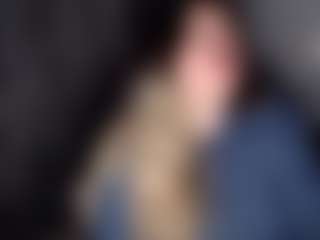 candycream17's Live Sex Cam Show
