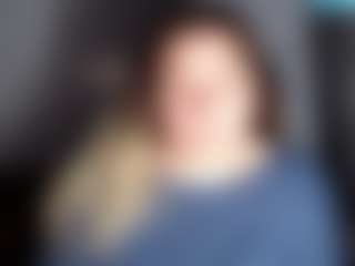 candycream17's Live Sex Cam Show