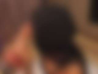 Flora's Live Sex Cam Show