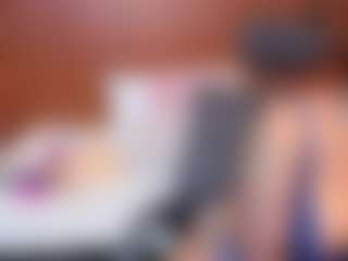 Live cam show with ChannelBrunnette - Ebony on Dolls Live | united states