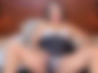 Live cam show with TammyLynn - Public on SpunkLive