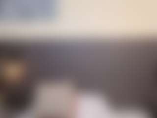 Live cam show with TammyLynn - Normal on milfzrlive.com