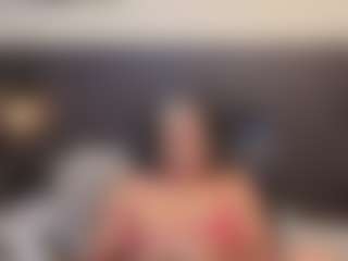 Live cam show with TammyLynn - Strip Mature on Chatstar