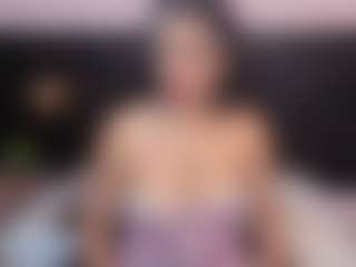 TammyLynn MILF webcam performer live streaming