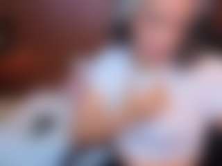 Live cam show with TammyLynn - Mature Middle Aged on Mixed Magazine Live