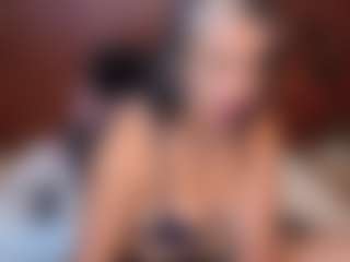 Live cam show with TammyLynn - Latina Mature on Camsoda